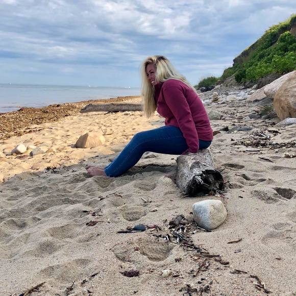 Meet your Posher, Jerica - Picture 1 of 1